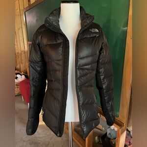 North Face women’s puffer jacket. Black. Small.